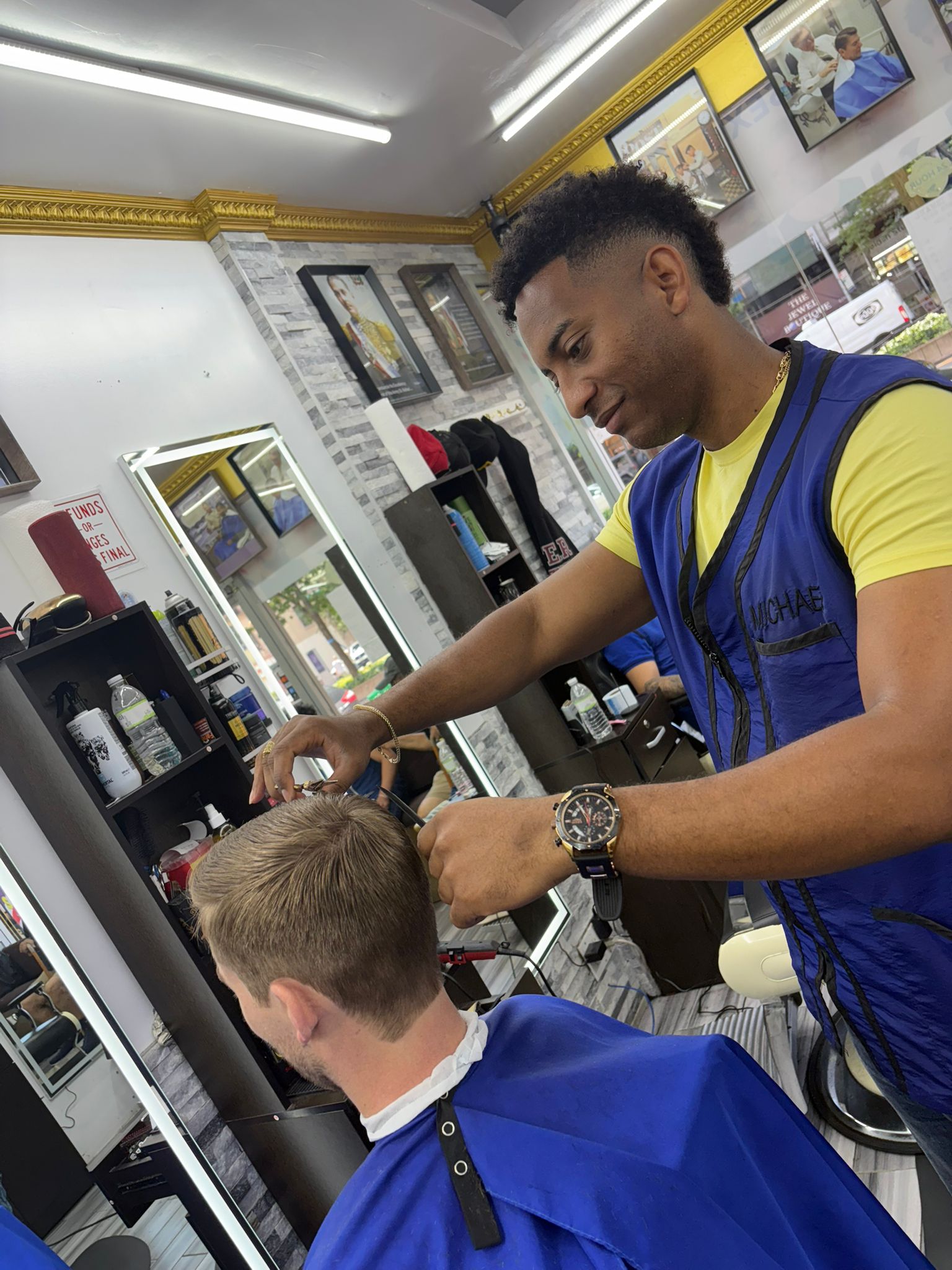 WhatsApp Image 2025-09-05 at 17.57.29 (1)